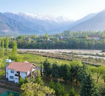 khwab villa a luxury stay