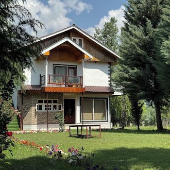 khwab villa a luxury stay