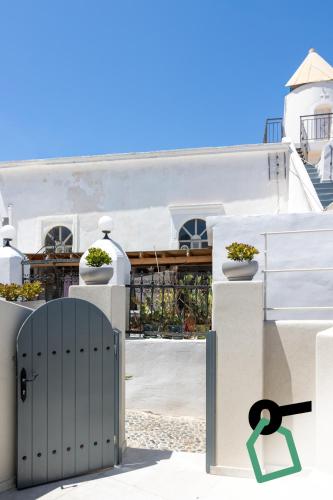 hotiday santorini mesaria