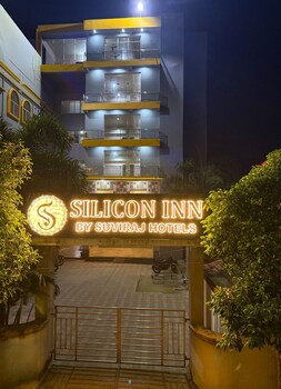 dj palace puri
