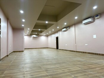 dj palace puri