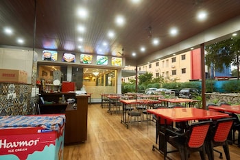 Hotel Sai Vidisha Palace Shirdi,Kankuri Rd,2 star
