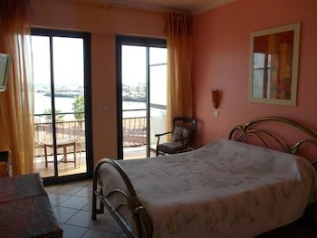 hotel les alizes