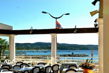 hotel les alizes