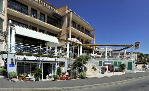 hotel les alizes