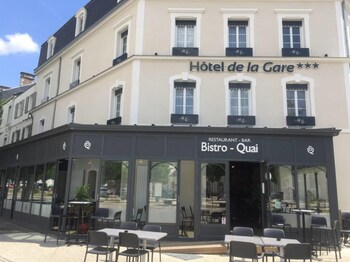 hotel de la gare restaurant bistro quai