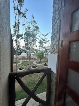 karawat beach park