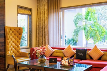 elivaas prive mountain creek 1 luxe room