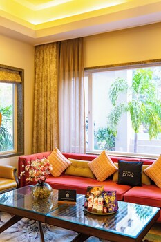 elivaas prive mountain creek 1 luxe room