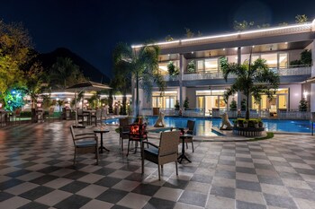 elivaas prive mountain creek 1 luxe room