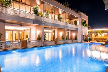elivaas prive mountain creek 1 luxe room