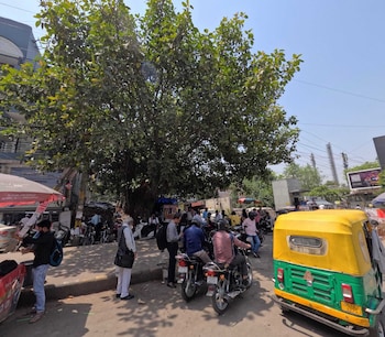 gavari indias delhi hostel