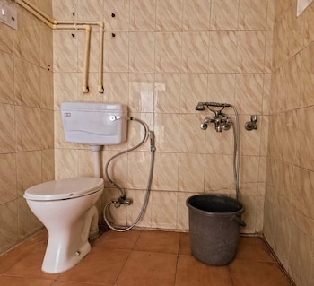 gavari indias delhi hostel