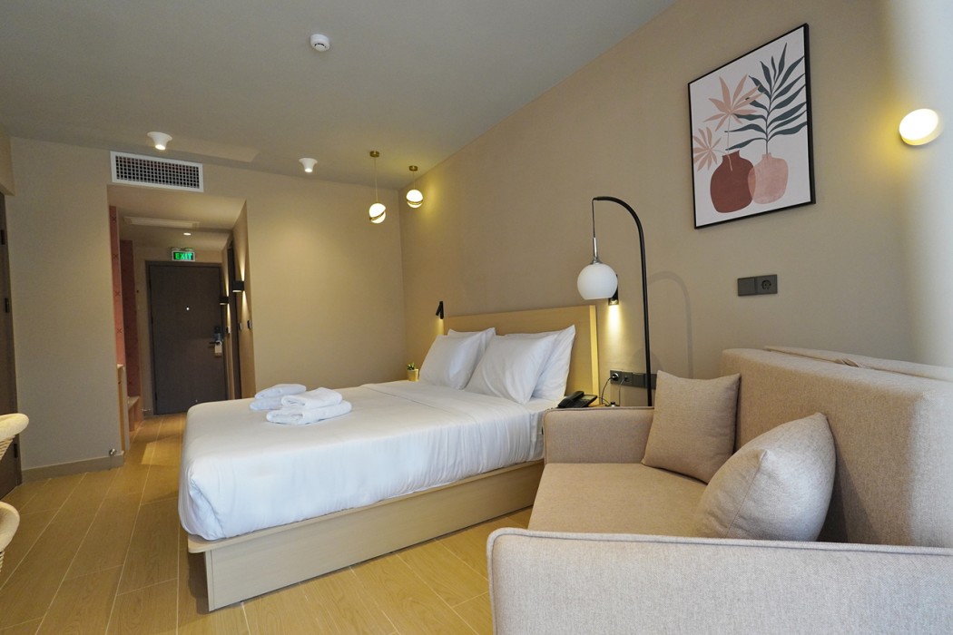 ionian crown suites in barbati