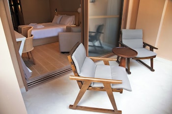 ionian crown suites in barbati