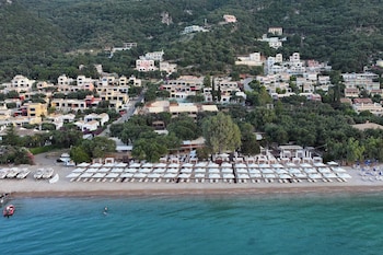ionian crown suites in barbati