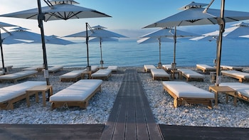 ionian crown suites in barbati