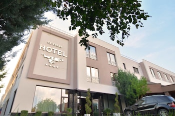 te stela resort