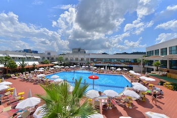 te stela resort