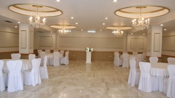 te stela resort
