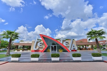 te stela resort