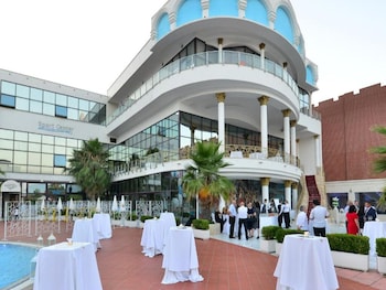 te stela resort