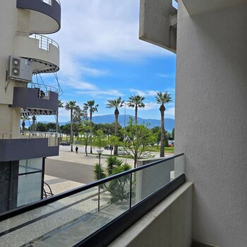suites by jordans hotel