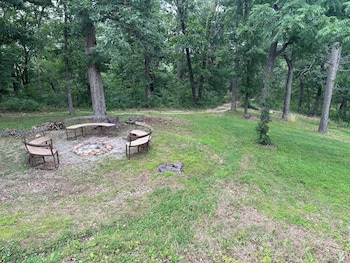 trailhead lodge