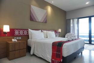 patra parapat hotel
