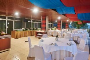 patra parapat hotel