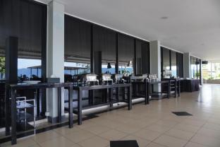patra parapat hotel