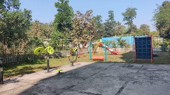 motus mountain view hotels