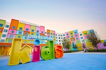 universal kids resort hotel