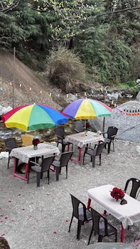 Zenden Stay And Cafe,,2 star