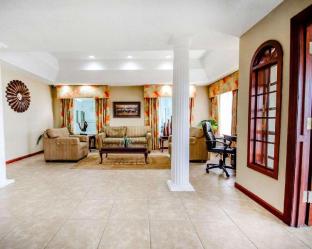 Comfort Inn & Suites,Louisville>>La Grange,3 star