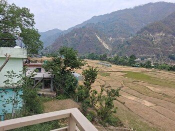 hotel csr palace