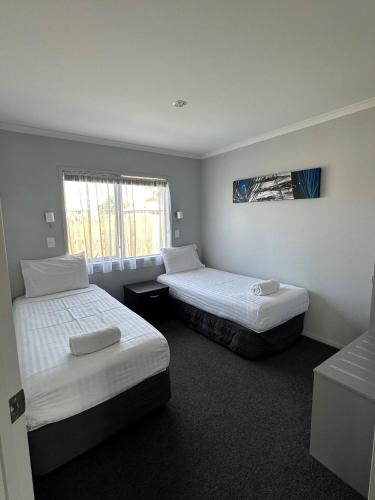 eastland pacific motor lodge