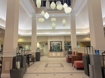 Arnot Grand Hotel & Suites,,2 star