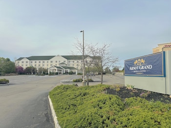 arnot grand hotel and suites