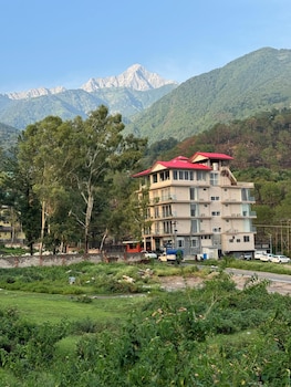 manuni inn khanyara rd