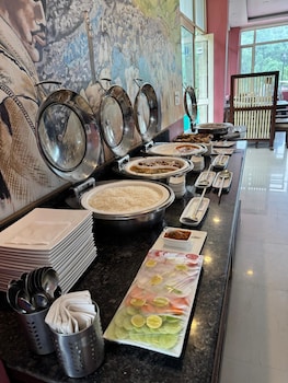 manuni inn khanyara rd