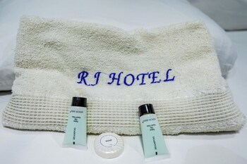 Rj Hotel Port Harcourt,,2 star