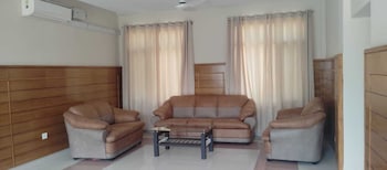 hotel som kunj circuit house