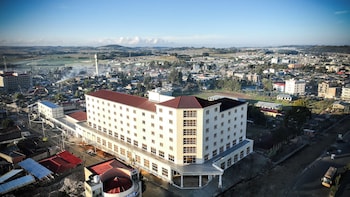 Haile Hotel Debre Birhan,,3 star