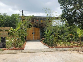 villa garden lucky home