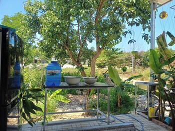 villa garden lucky home