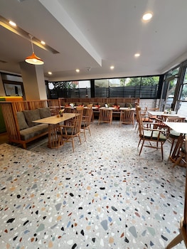 hayal lara deluxe apart otel
