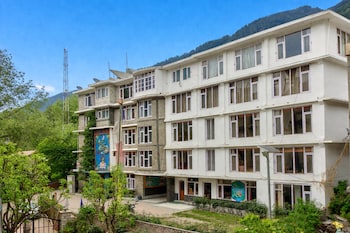 hotel shambhala manali