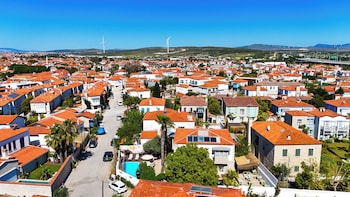 b house alacati