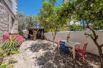 b house alacati